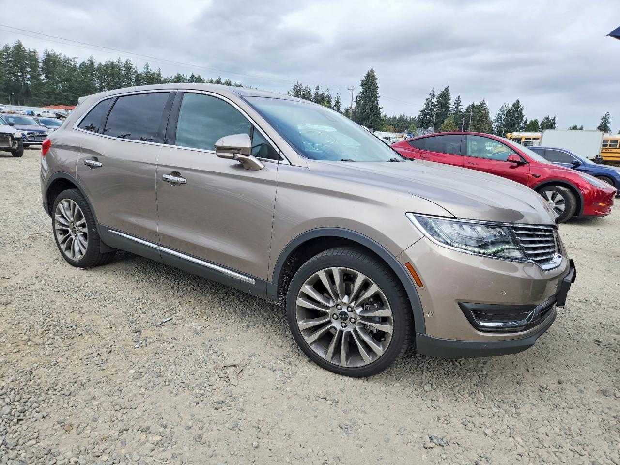 2018 Lincoln MKX, Reserve