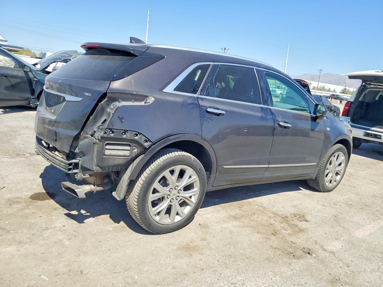 2018 Cadillac XT5, Luxury
