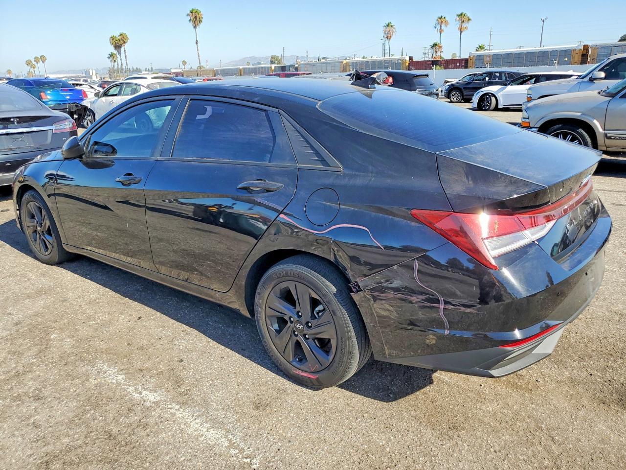 2023 Hyundai Elantra, Sel