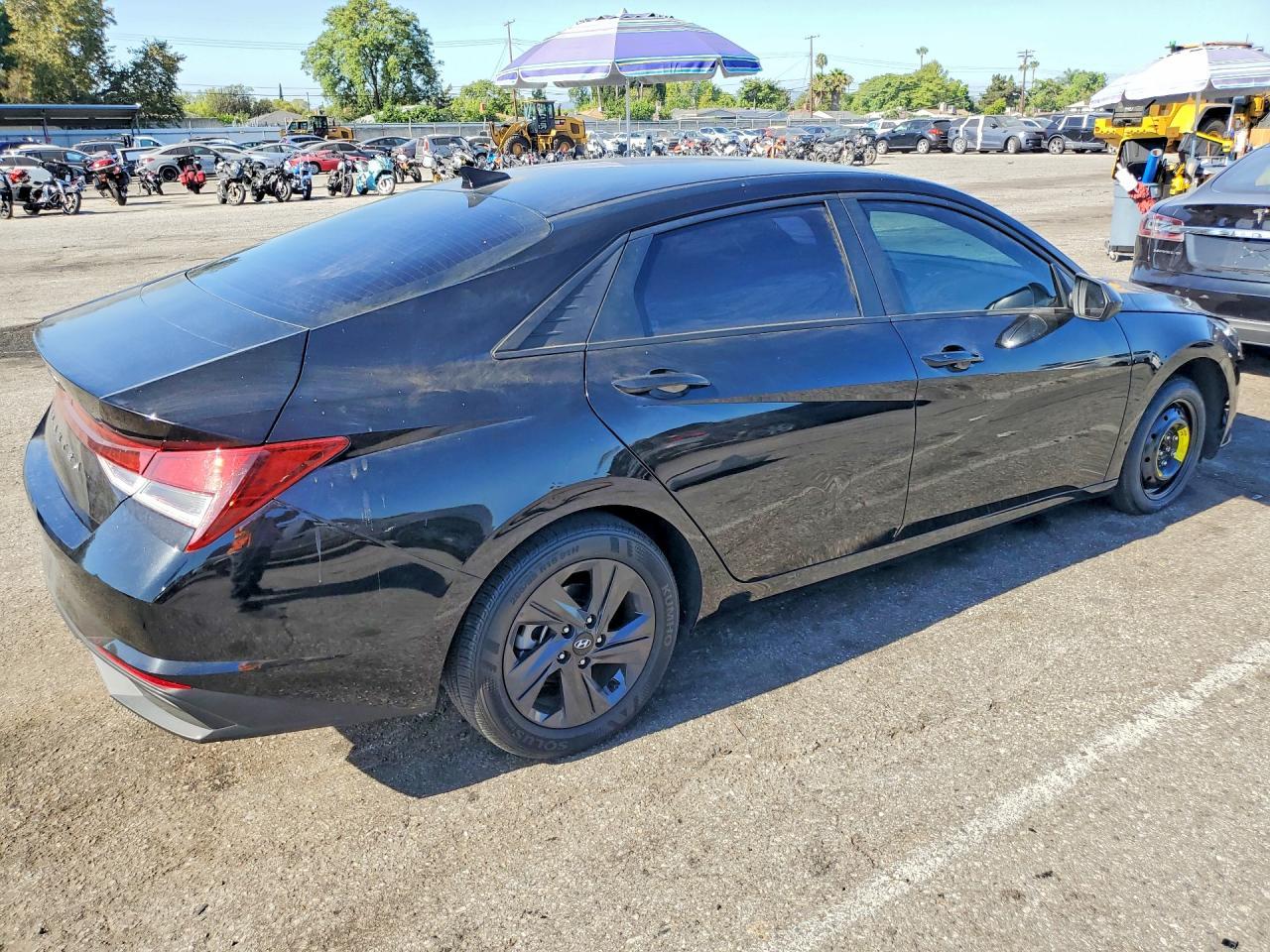 2023 Hyundai Elantra, Sel
