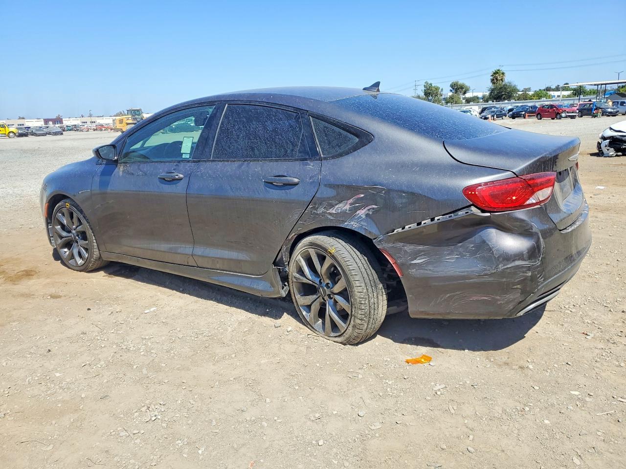 2016 Chrysler 200, S