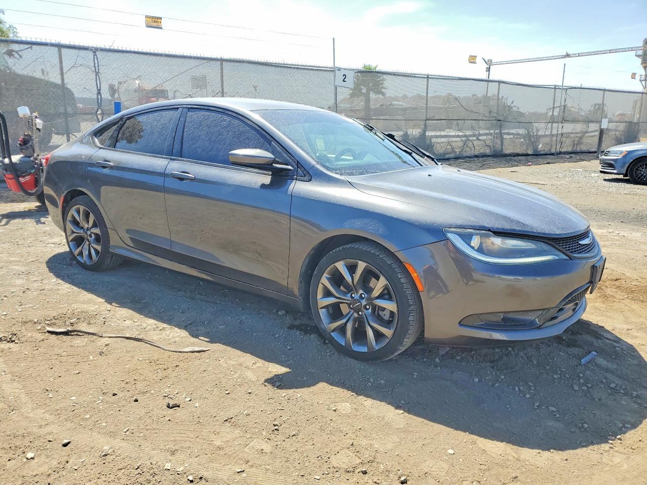 2016 Chrysler 200, S