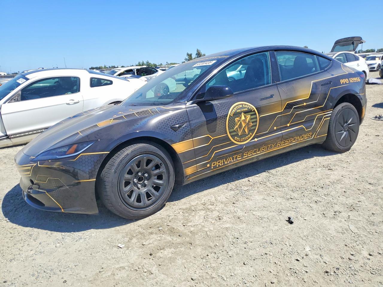 2026 Tesla MODEL 3