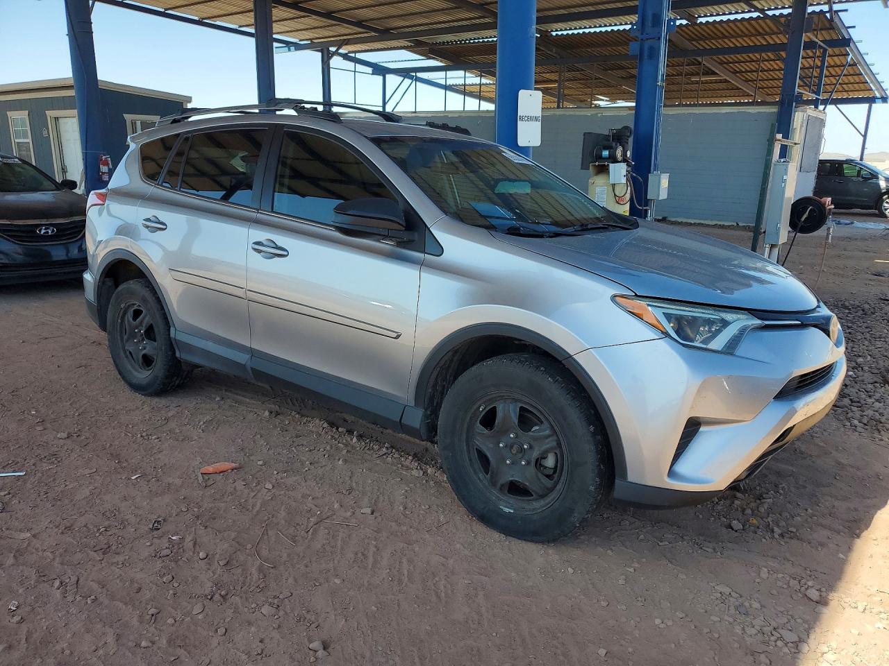 2017 Toyota RAV4, LE