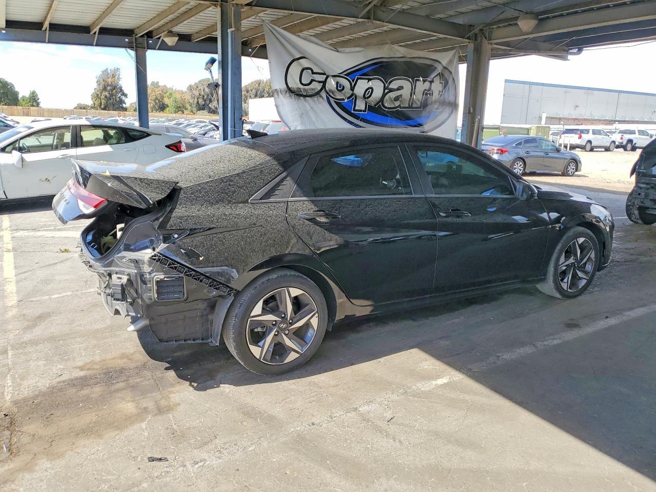 2023 Hyundai Elantra, Sel