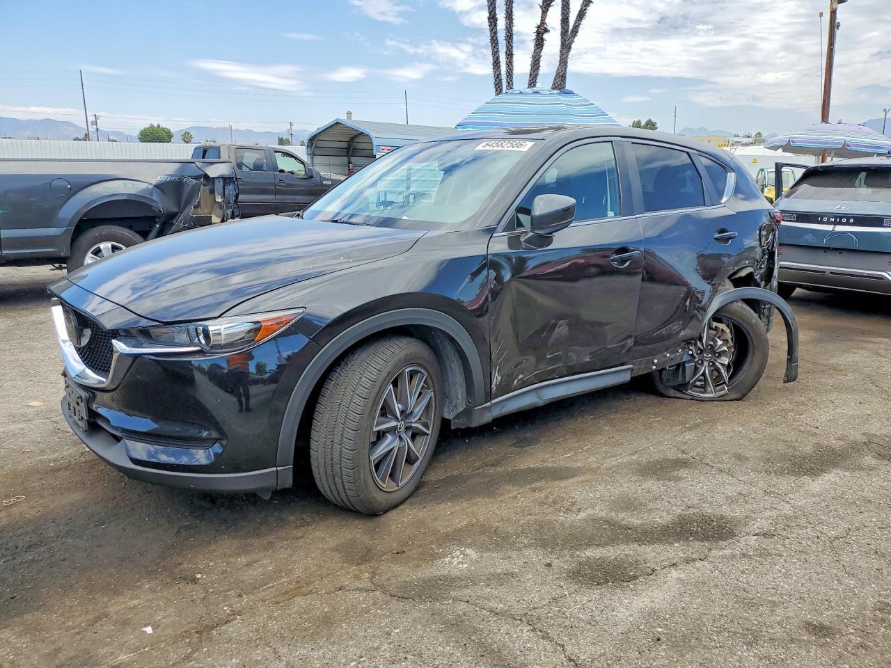 2018 Mazda CX-5, Touring