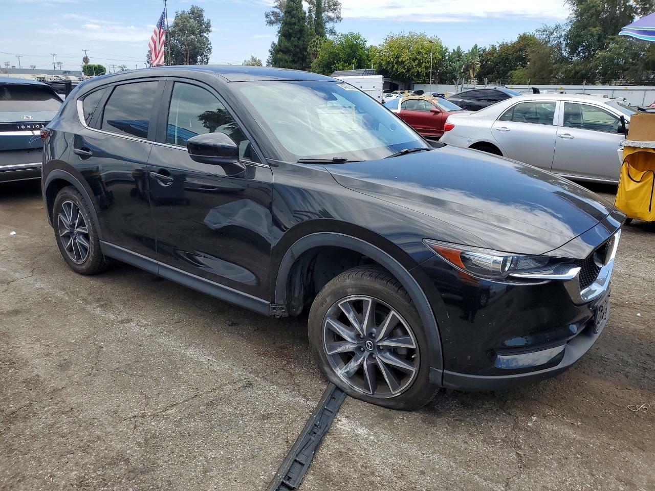 2018 Mazda CX-5, Touring