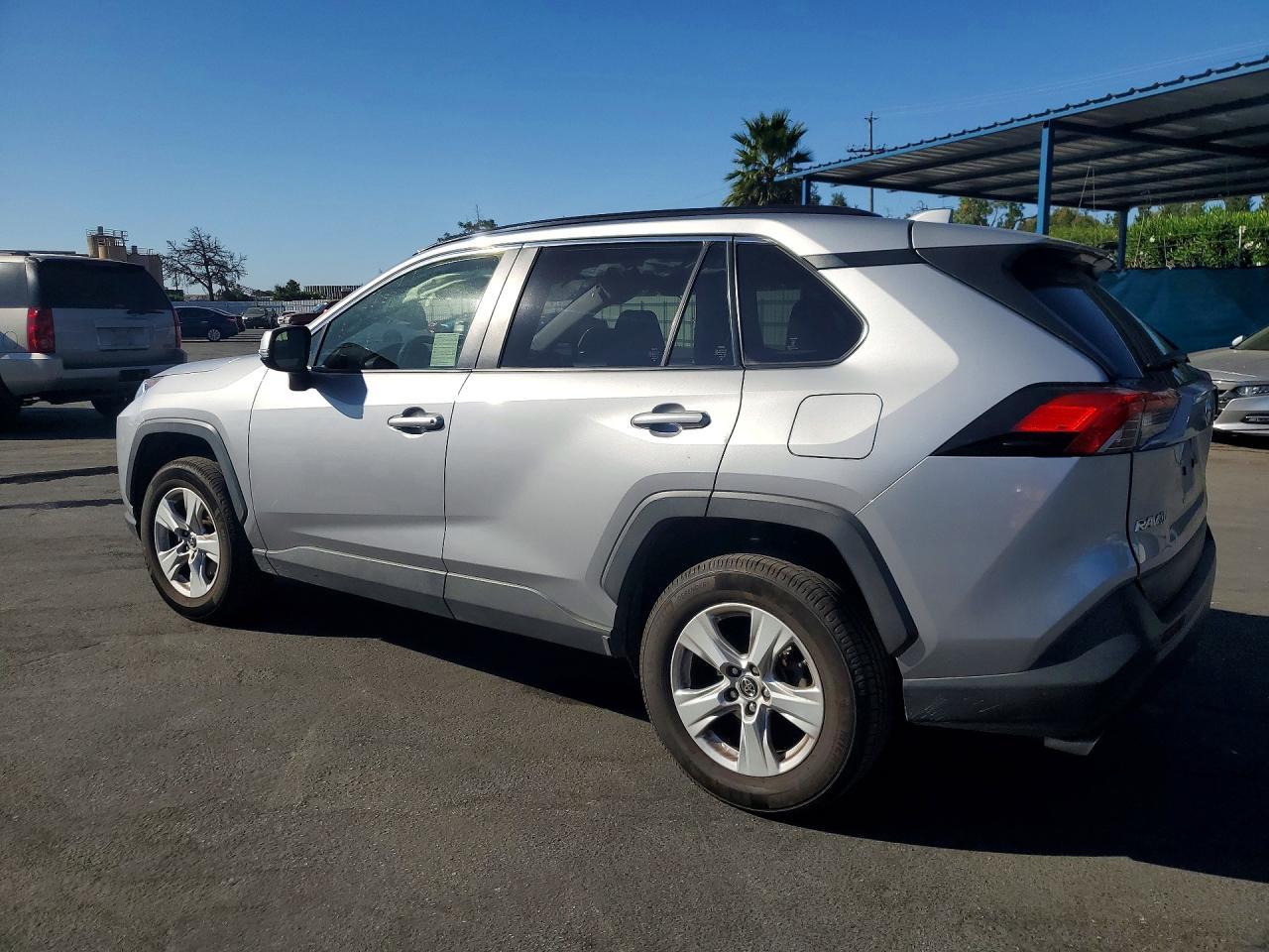 2019 Toyota RAV4, Xle