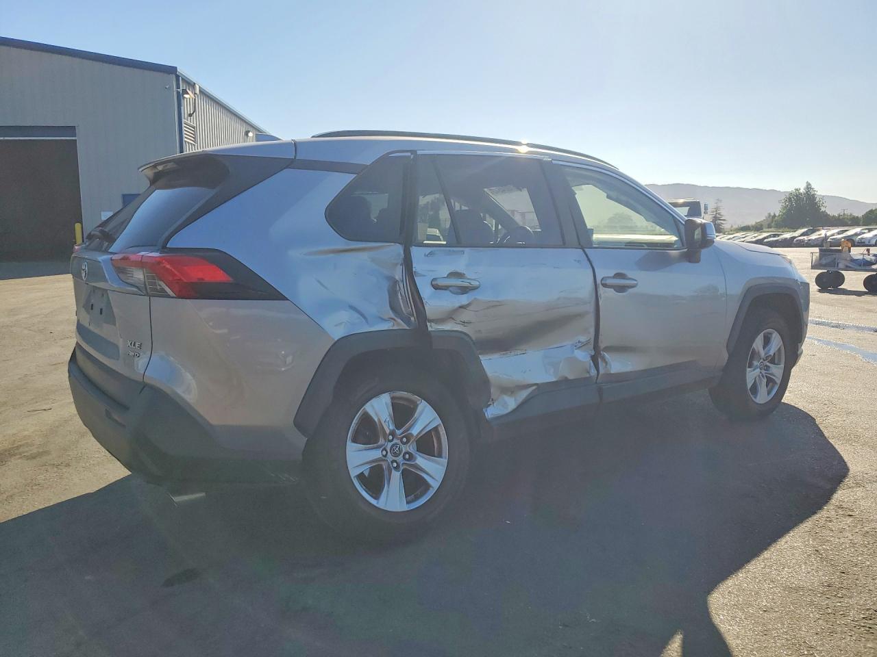 2019 Toyota RAV4, Xle