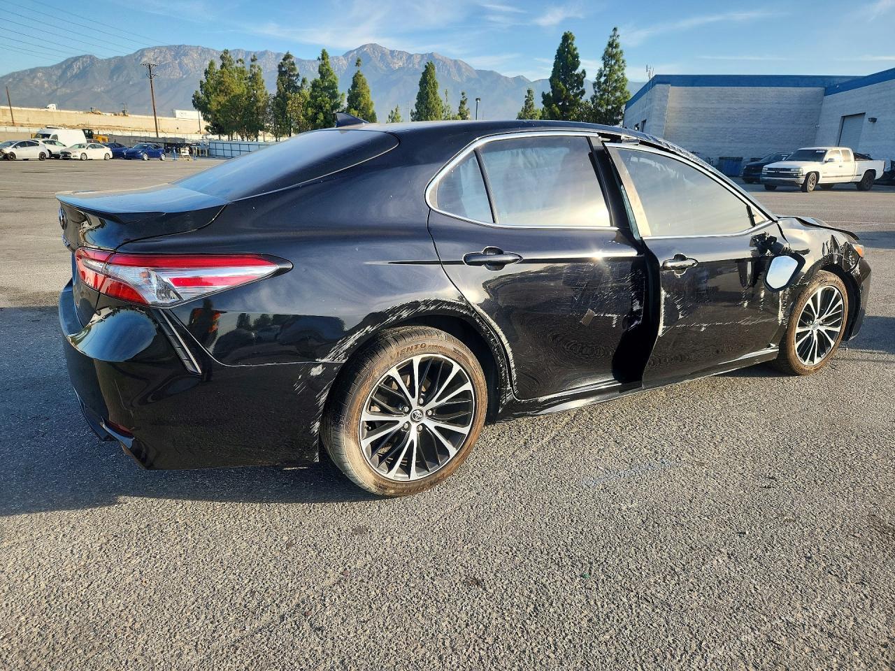 2019 Toyota Camry, SE