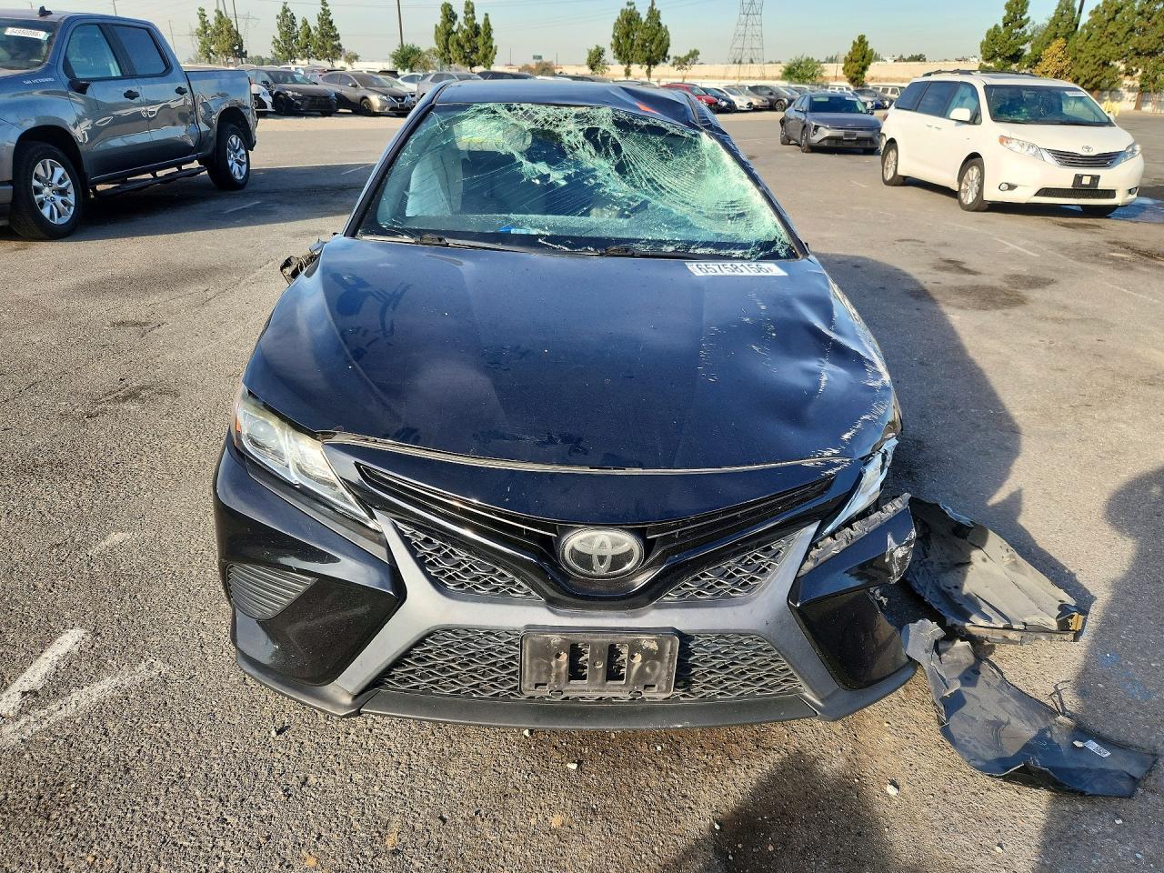 2019 Toyota Camry, SE
