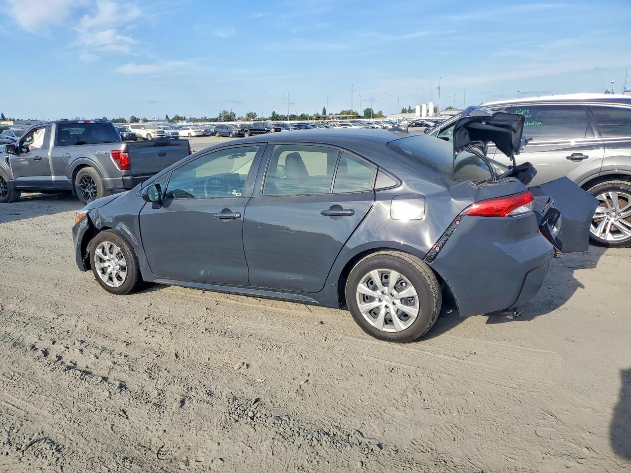 2026 Toyota Corolla, LE