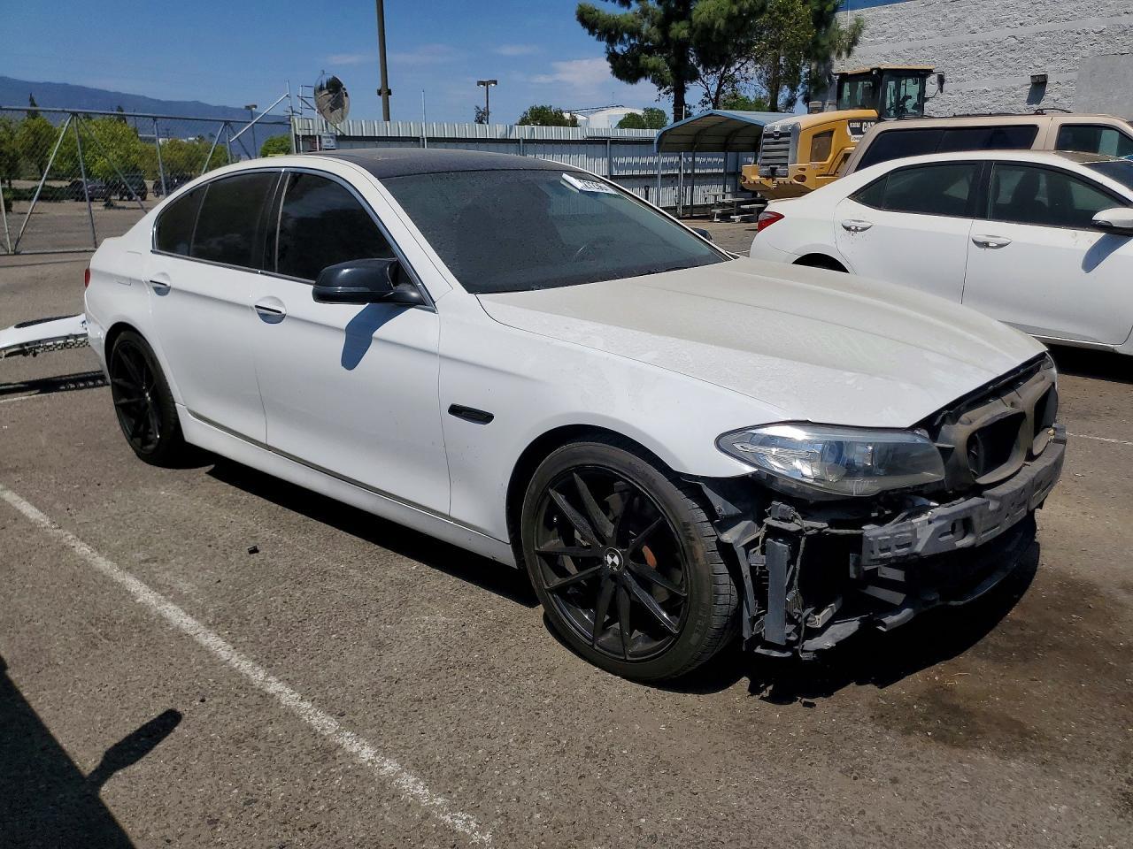 2015 BMW 5 Series, 528 I