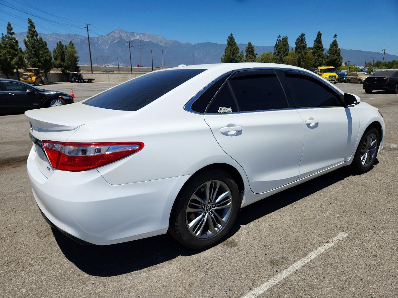2015 Toyota Camry, SE