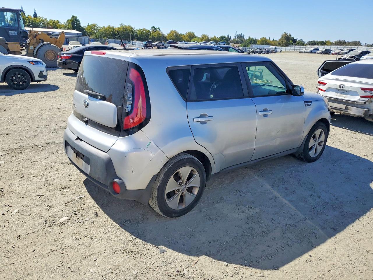2016 KIA Soul, Base