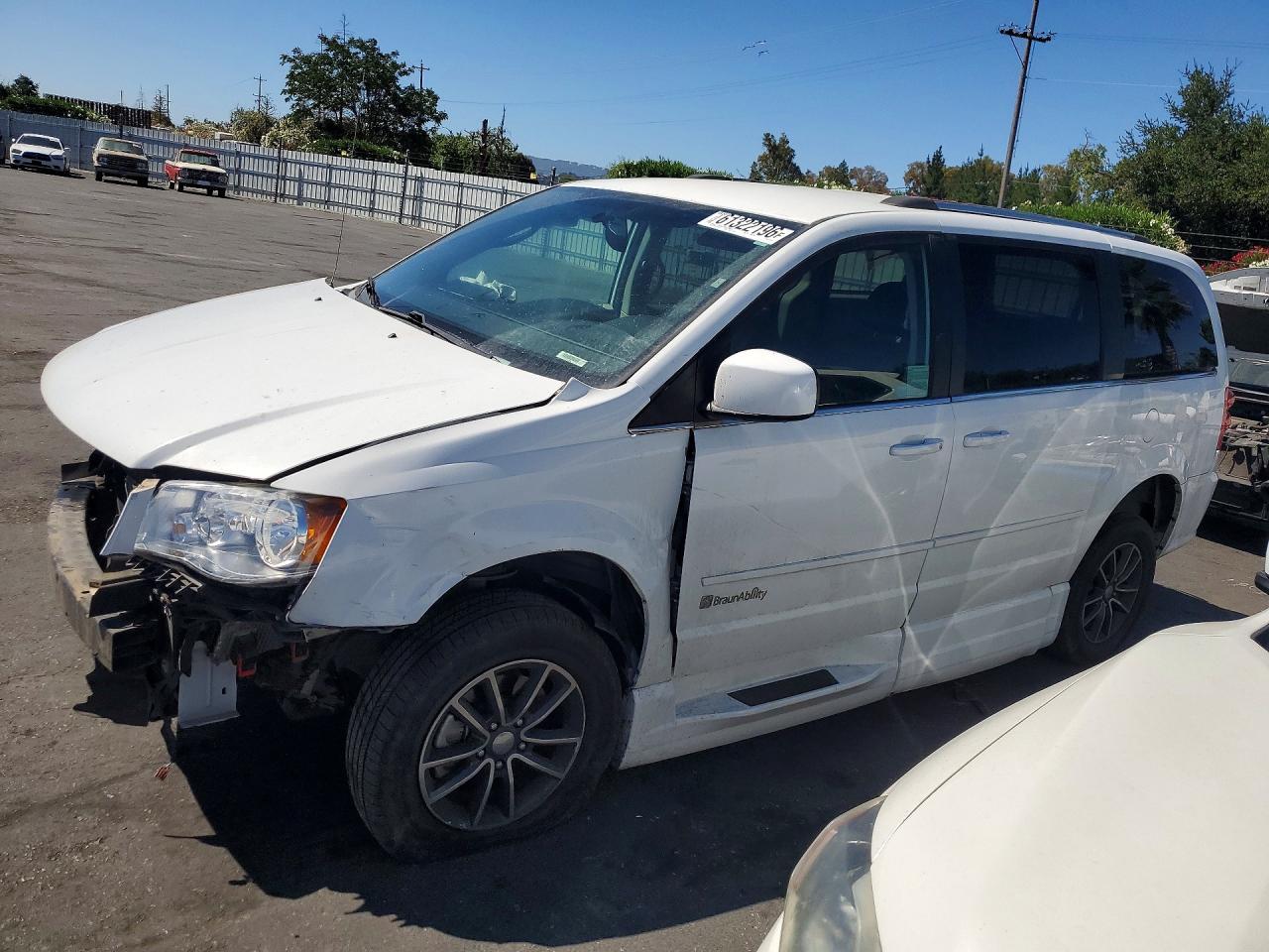 2017 Dodge Grand Caravan, Sxt