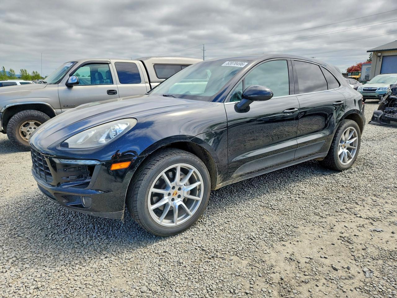 2016 Porsche Macan, S