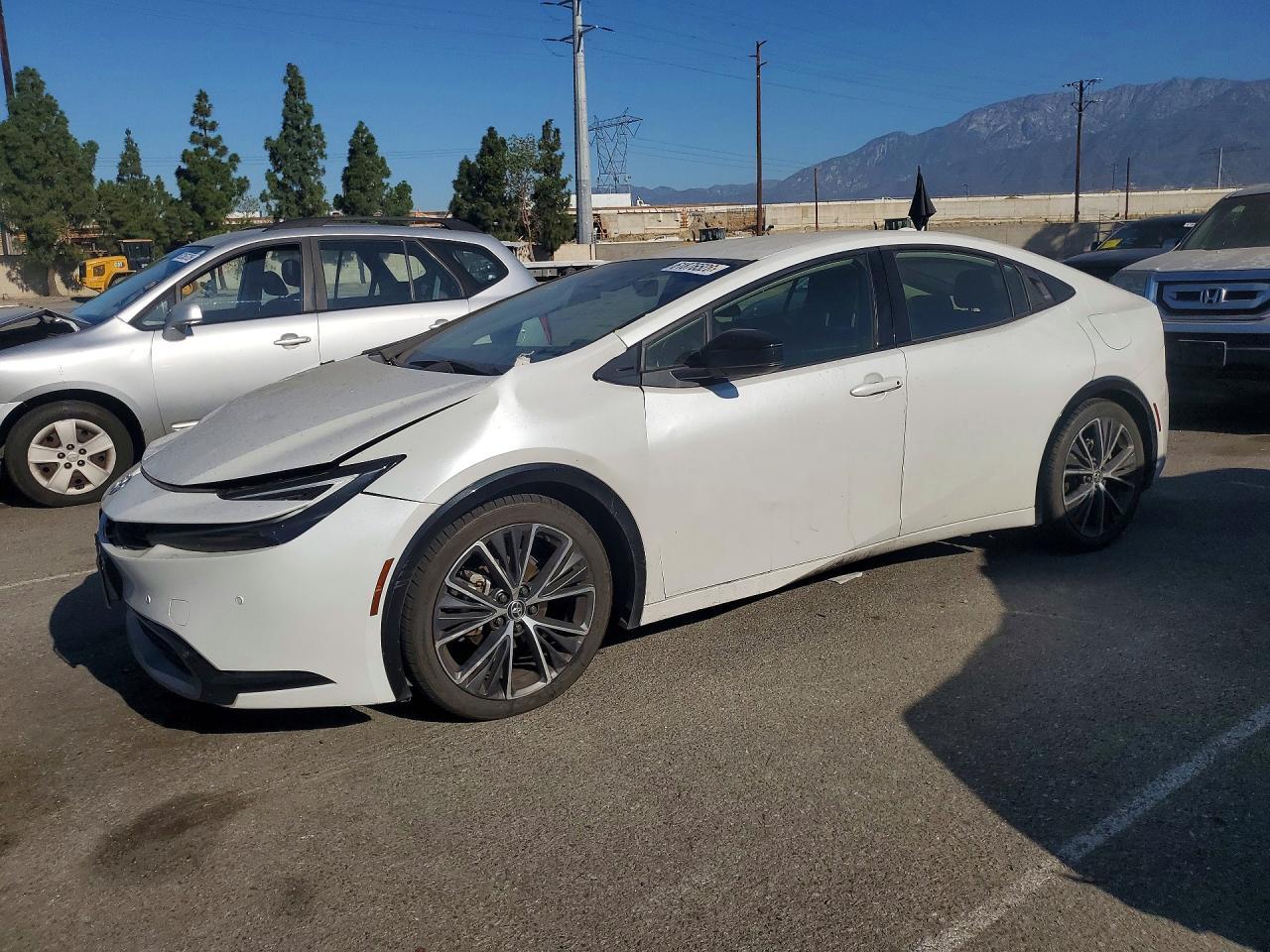 2023 Toyota Prius, Xle