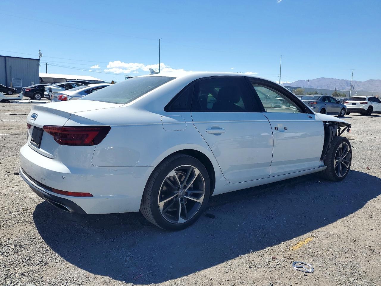 2019 Audi A4, Premium