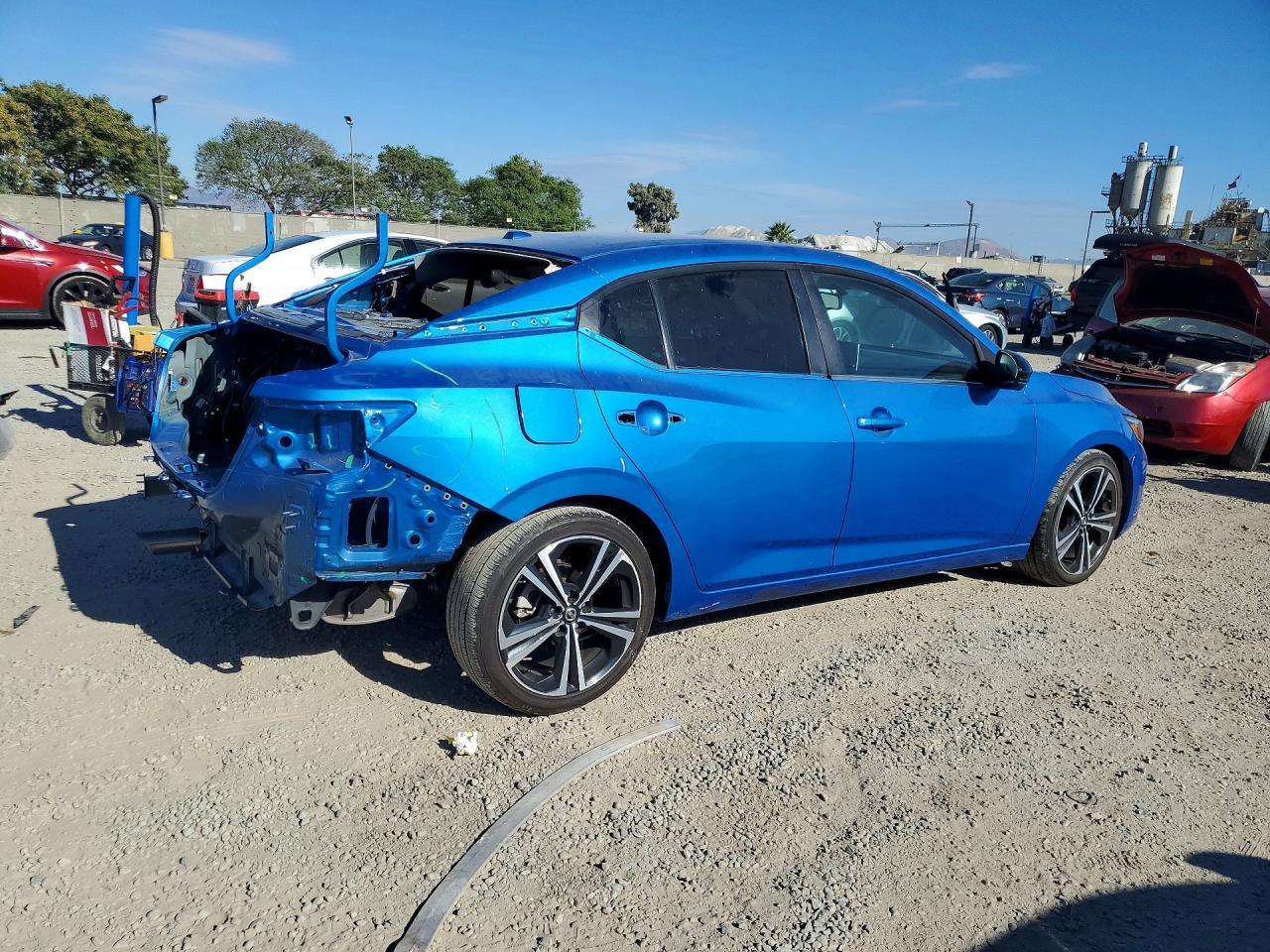 2021 Nissan Sentra, SR