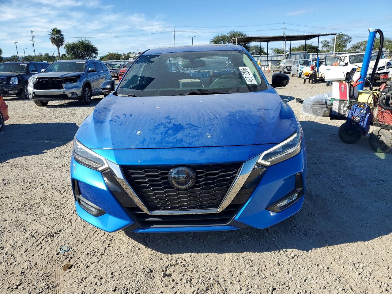 2021 Nissan Sentra, SR
