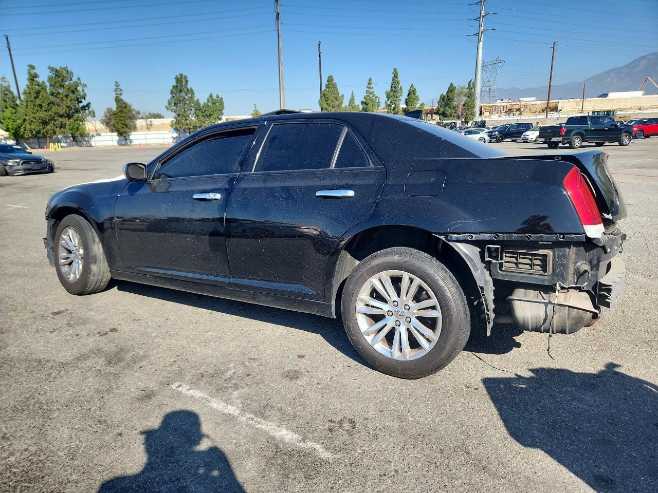2016 Chrysler 300C
