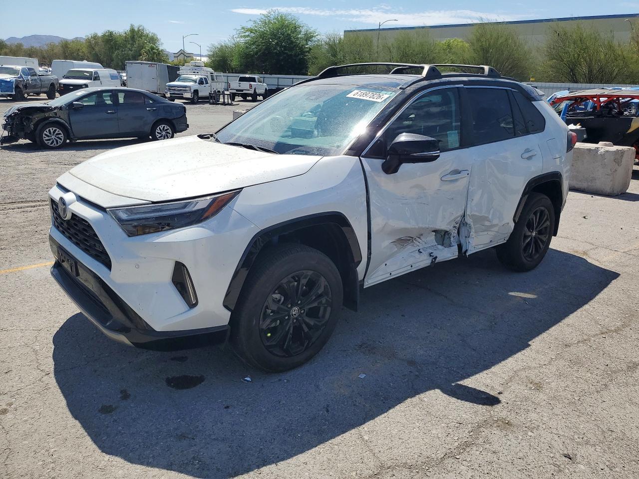 2024 Toyota RAV4, Xse