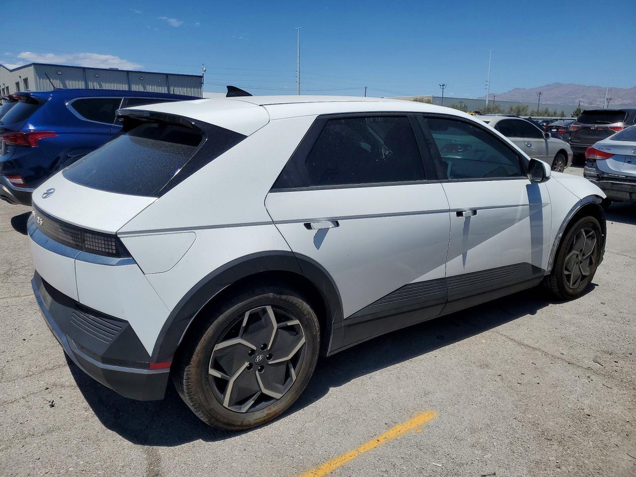 2022 Hyundai Ioniq, Sel