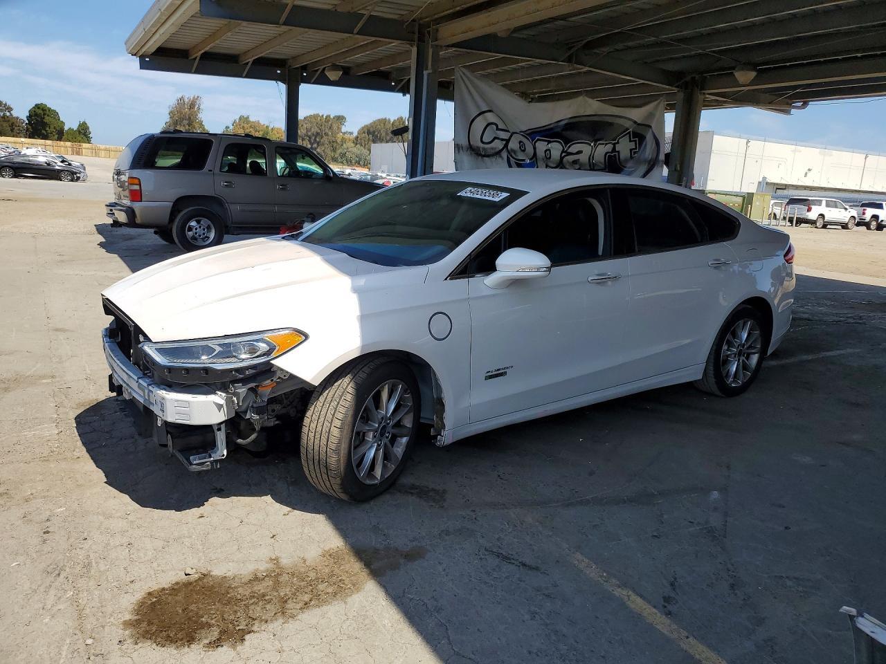 2017 Ford Fusion, Titanium Phev