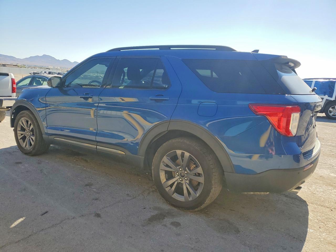 2022 Ford Explorer, Xlt