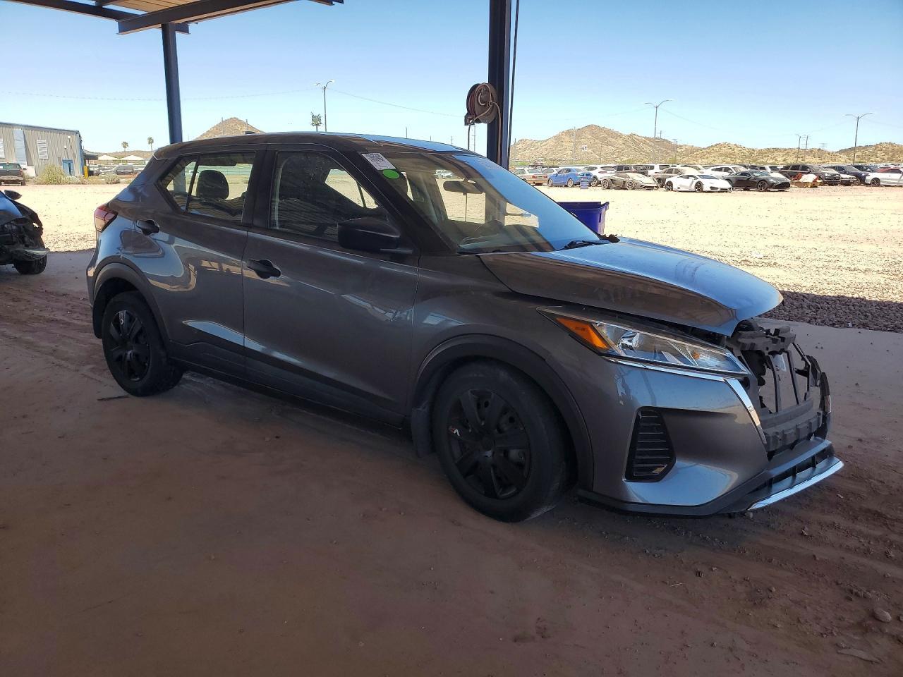 2021 Nissan Kicks, S