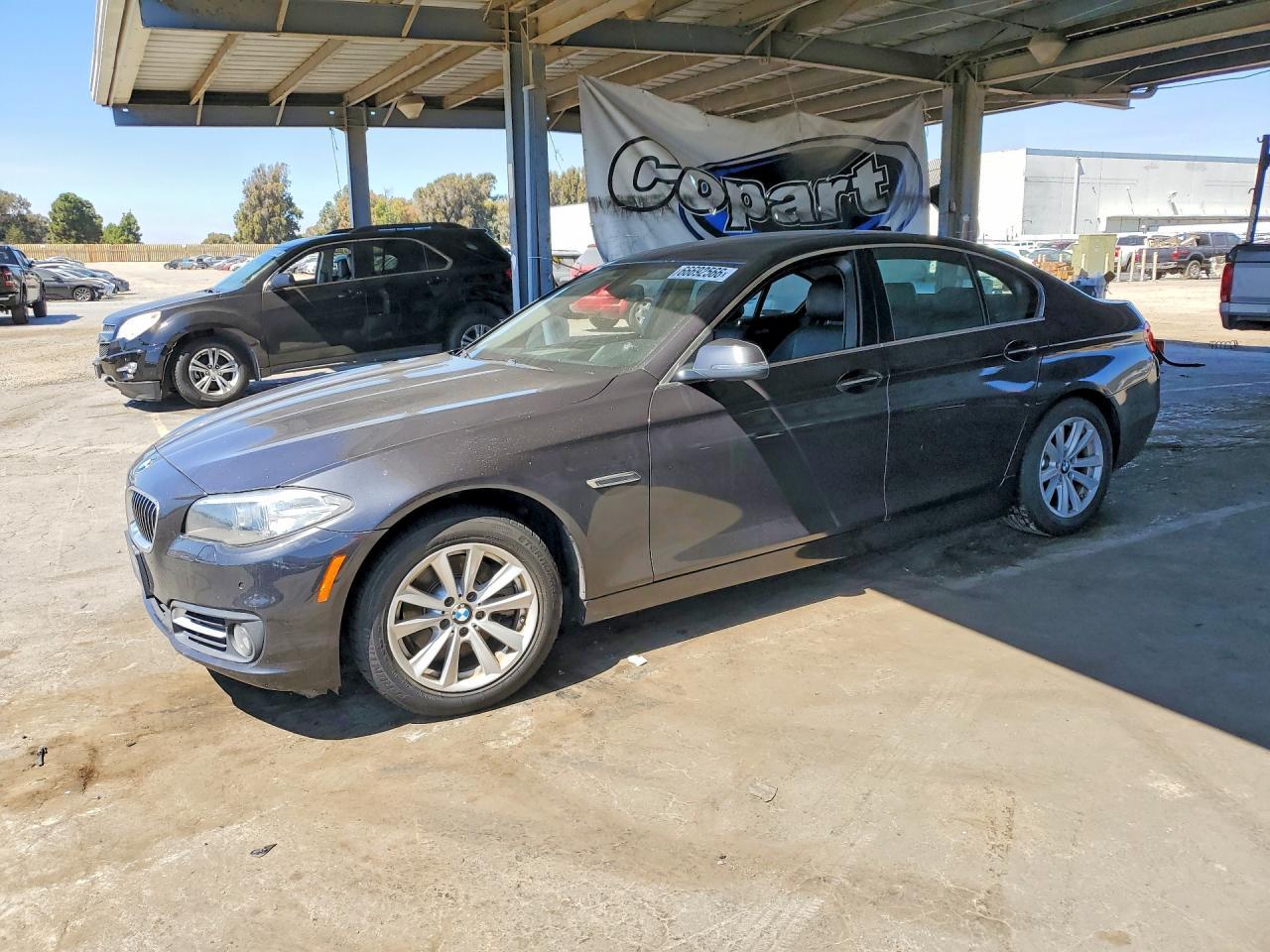 2016 BMW 5 Series, 528 I