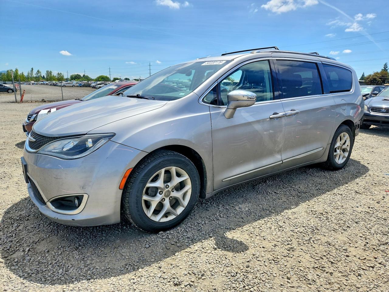 2019 Chrysler Pacifica, Limited