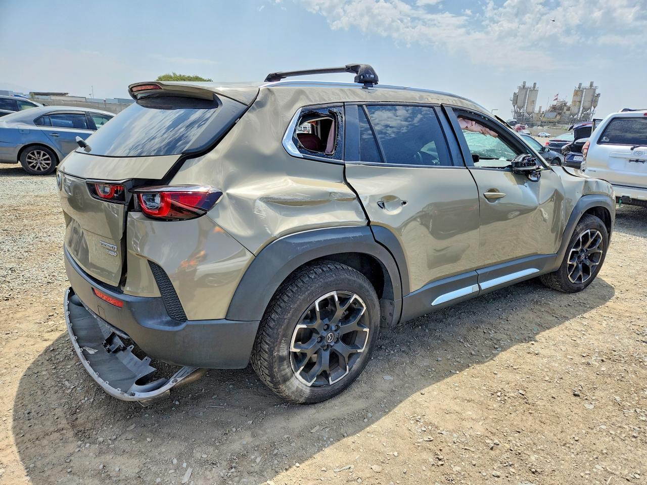 2024 Mazda CX-50, Base