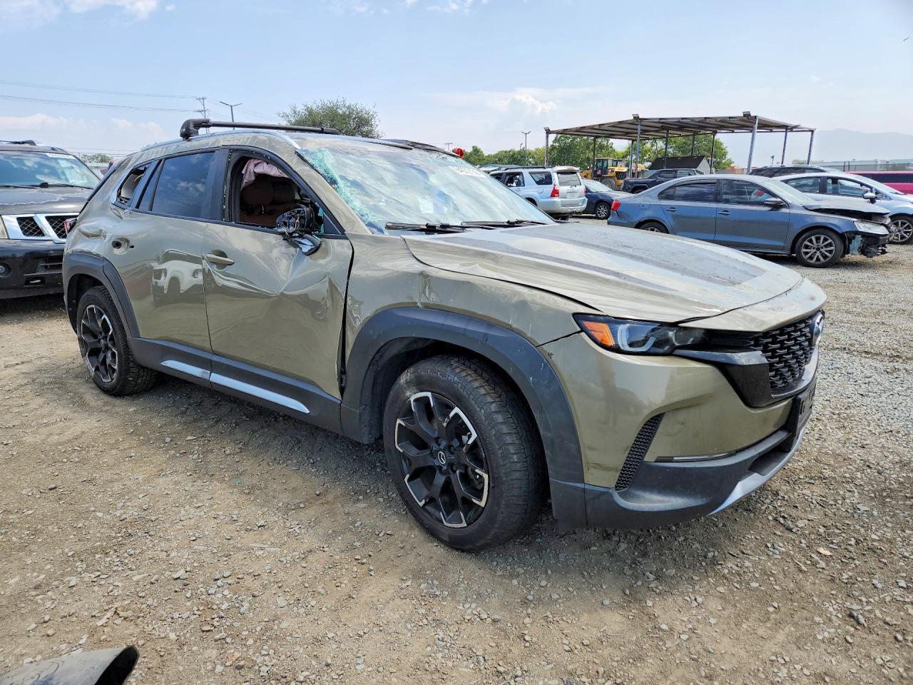 2024 Mazda CX-50, Base