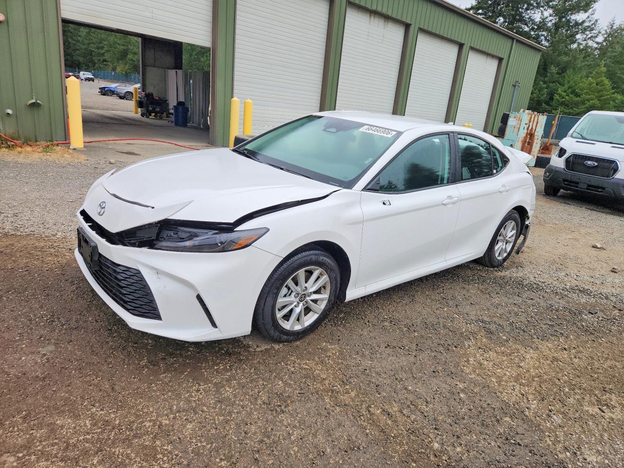 2026 Toyota Camry, LE