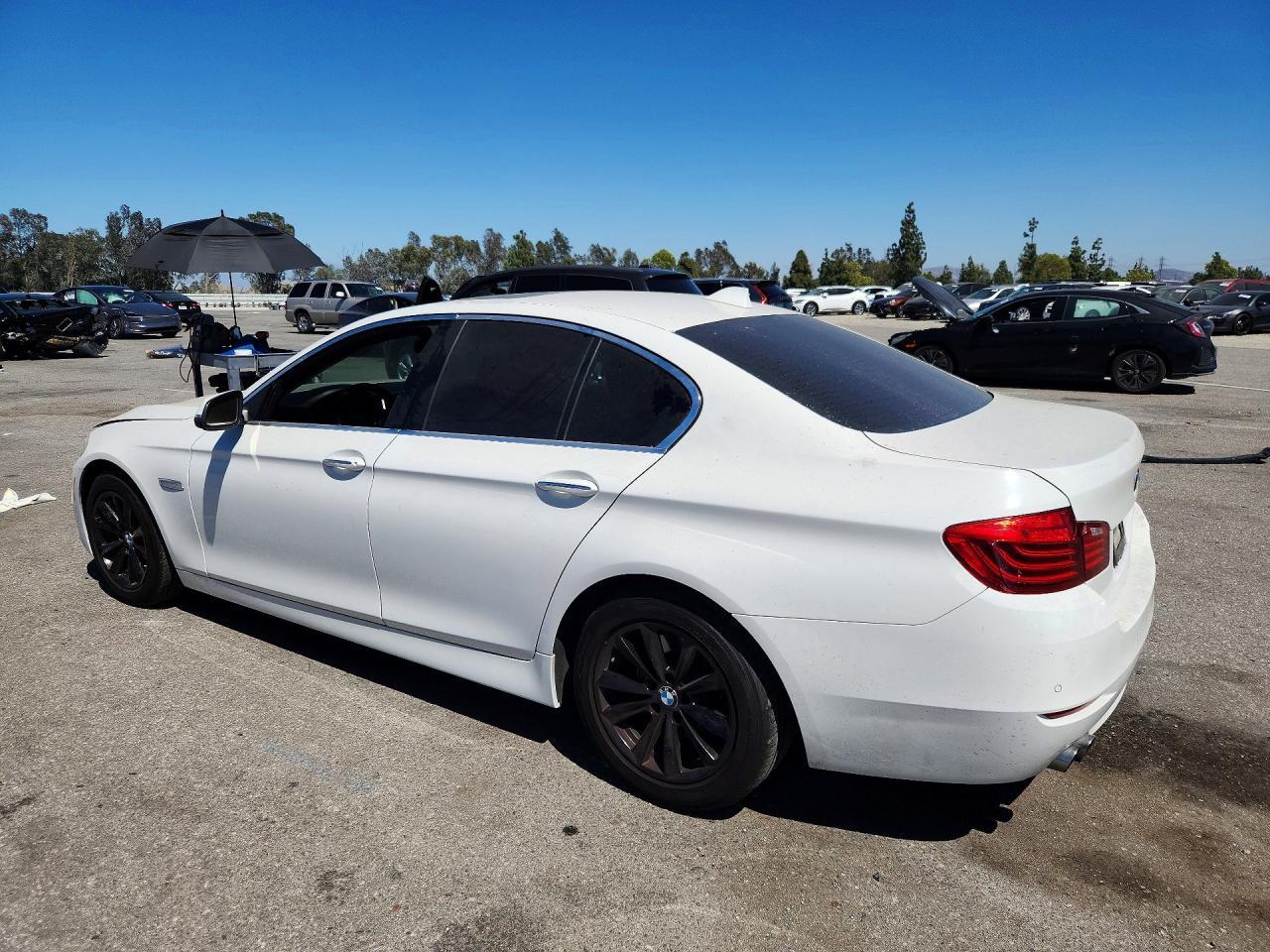 2016 BMW 5 Series, 528 I