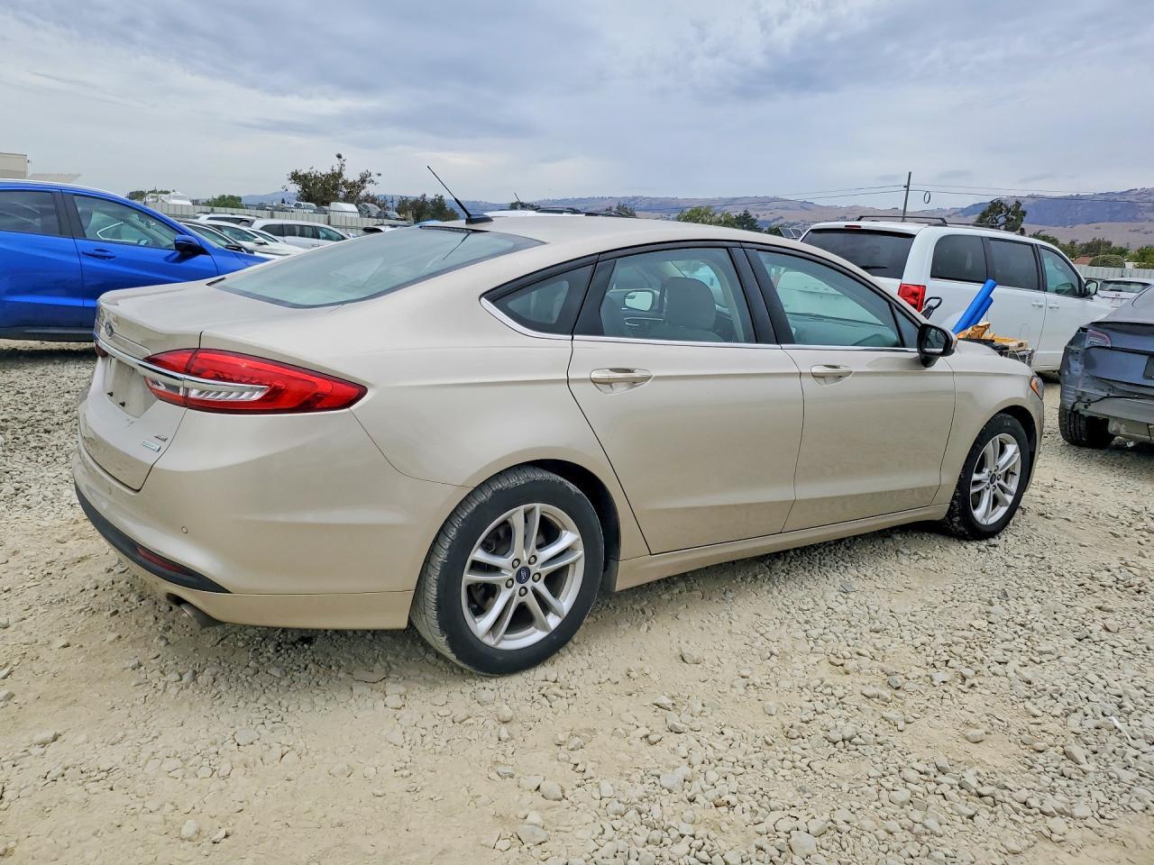 2018 Ford Fusion, SE