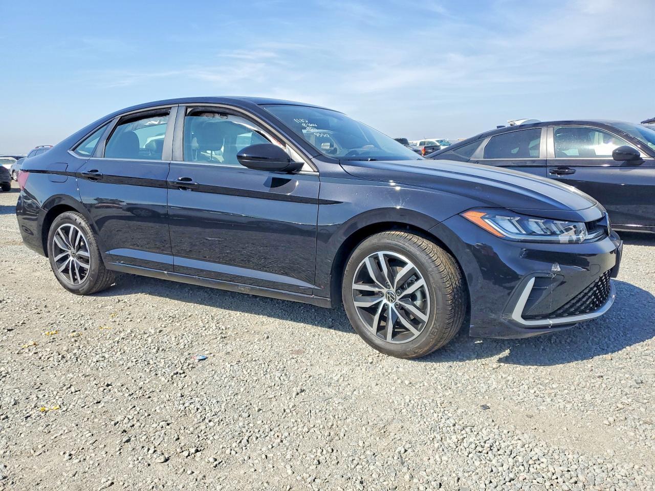 2025 Volkswagen Jetta, SE
