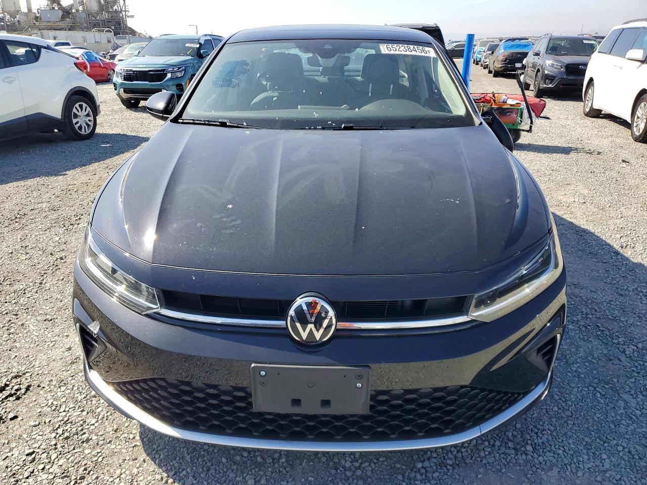 2025 Volkswagen Jetta, SE