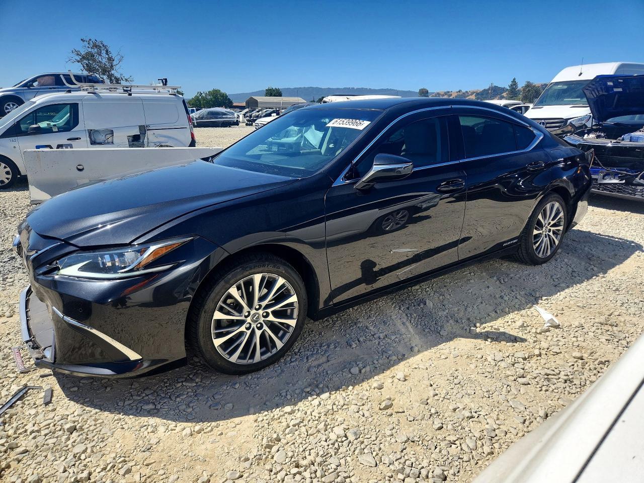 2021 Lexus ES, 300H
