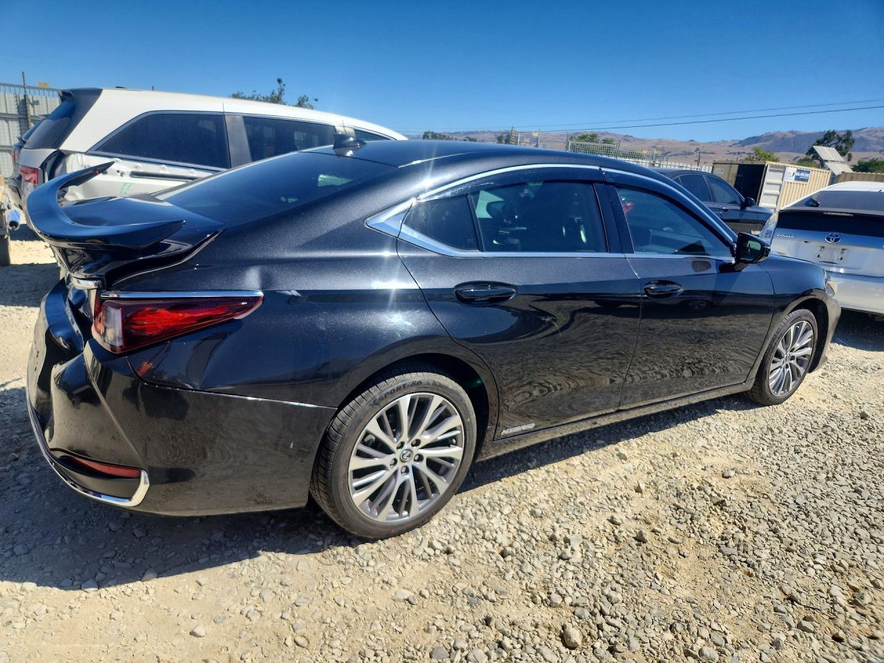 2021 Lexus ES, 300H