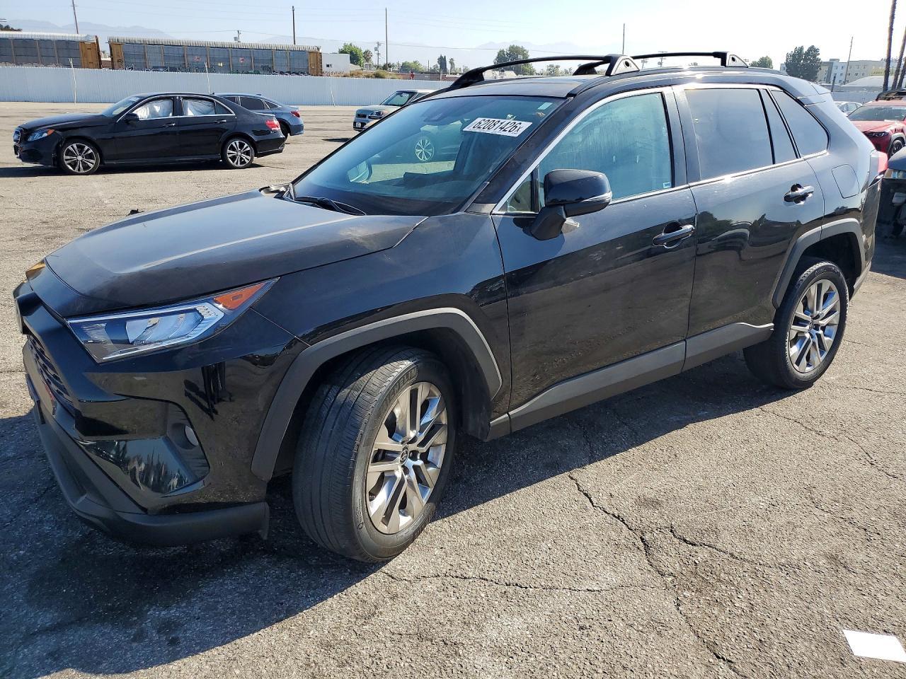 2021 Toyota RAV4, Xle Premium
