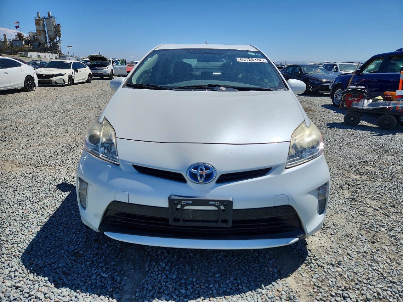 2015 Toyota Prius, Two