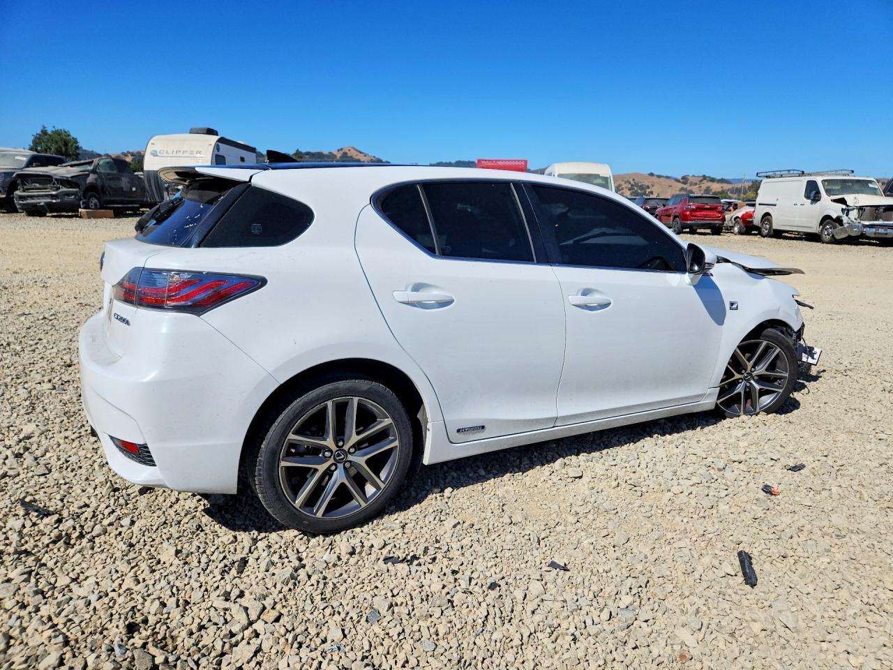 2015 Lexus CT, 200