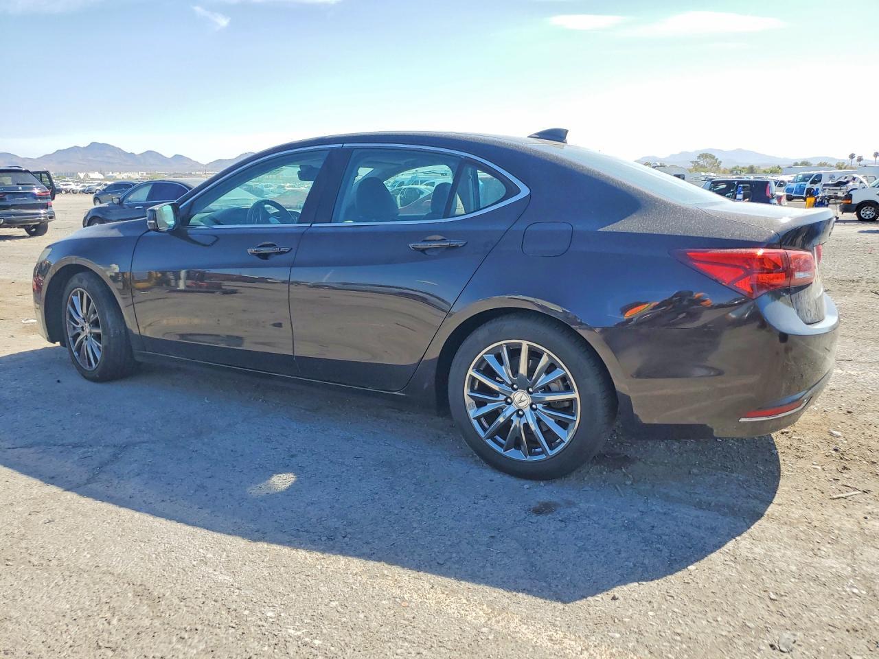 2015 Acura TLX, Tech