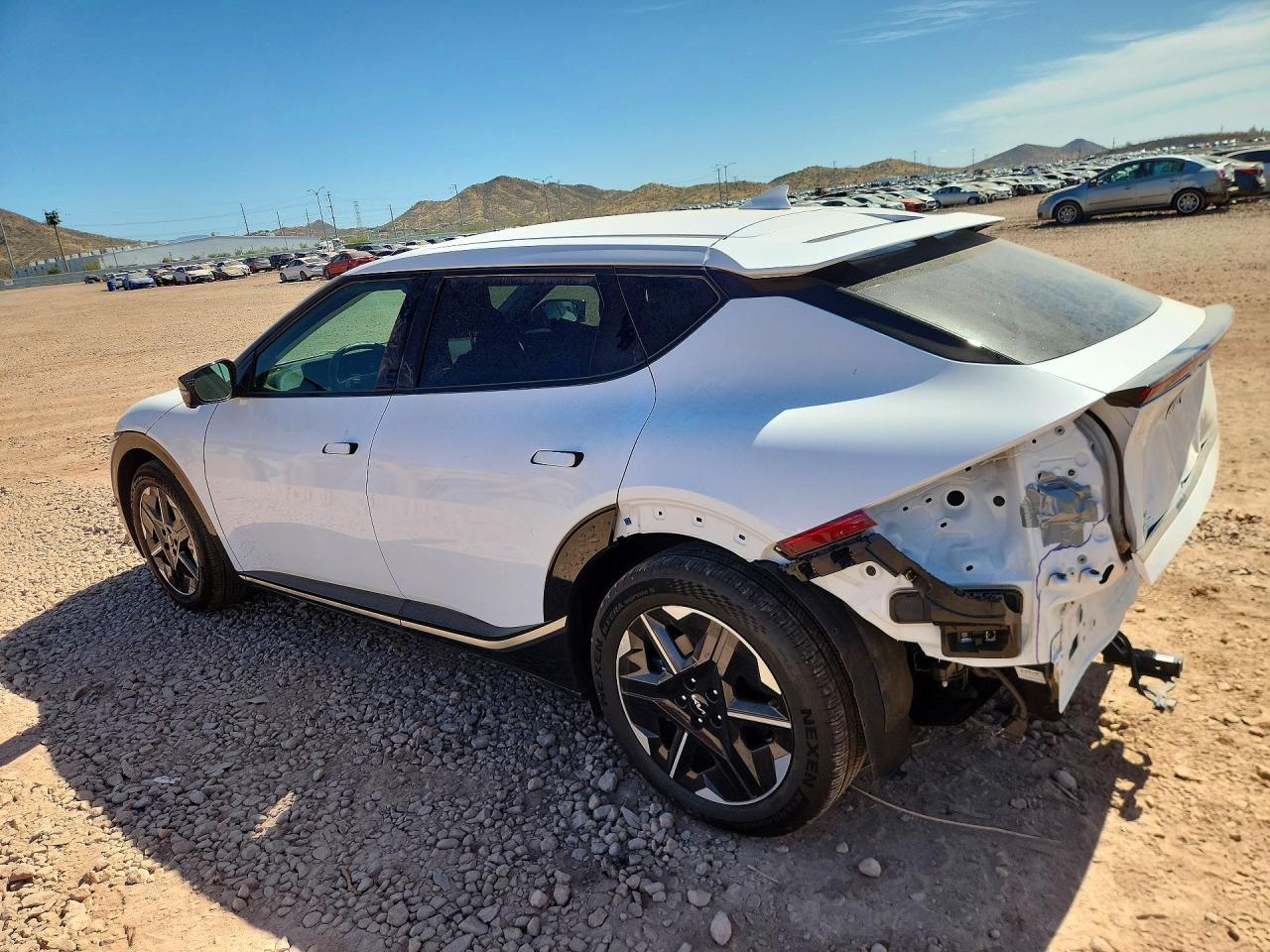 2025 KIA EV6, Wind
