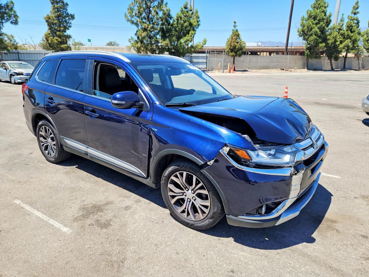 2017 Mitsubishi Outlander, GT