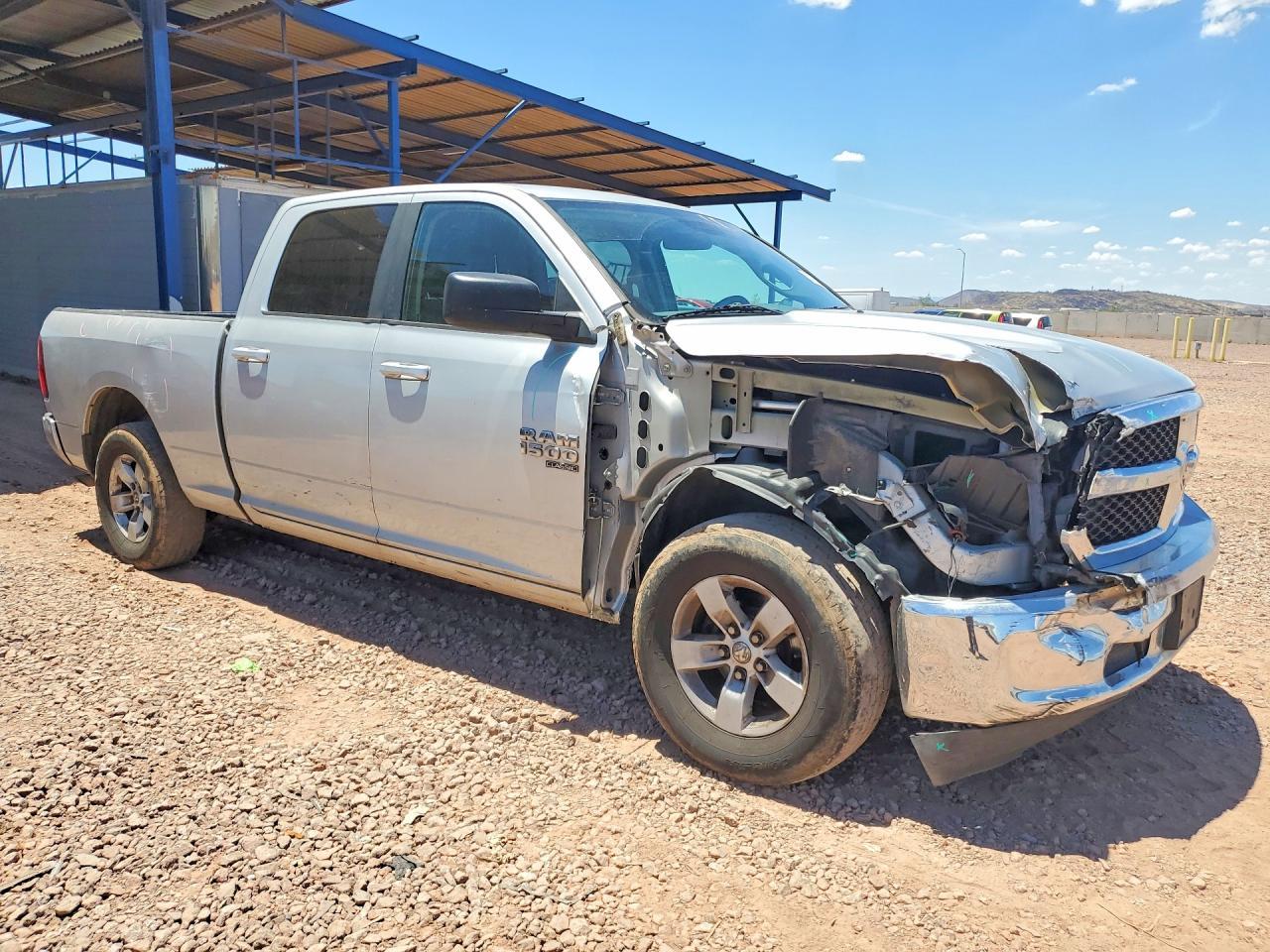 2019 RAM 1500, Slt