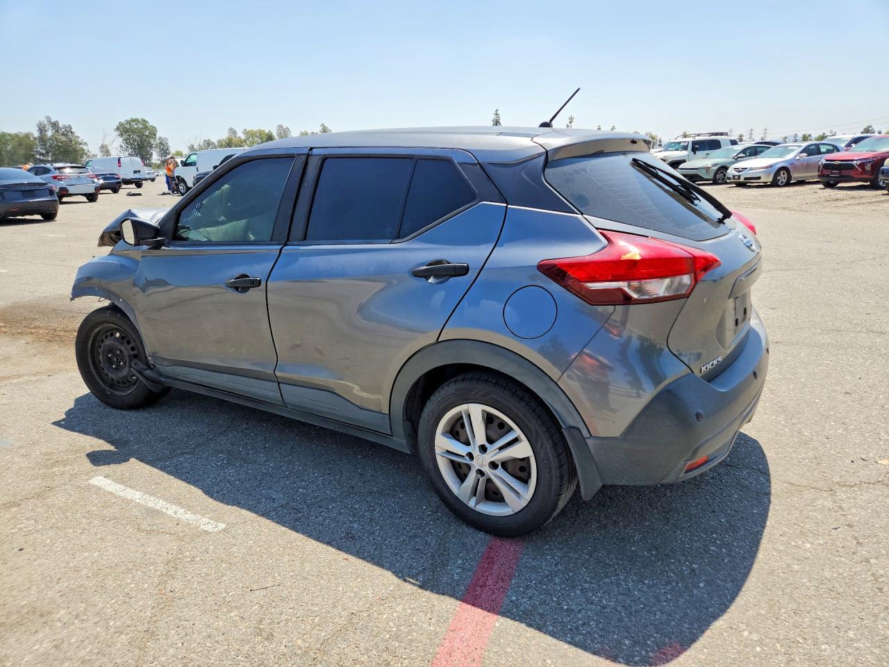 2020 Nissan Kicks, S
